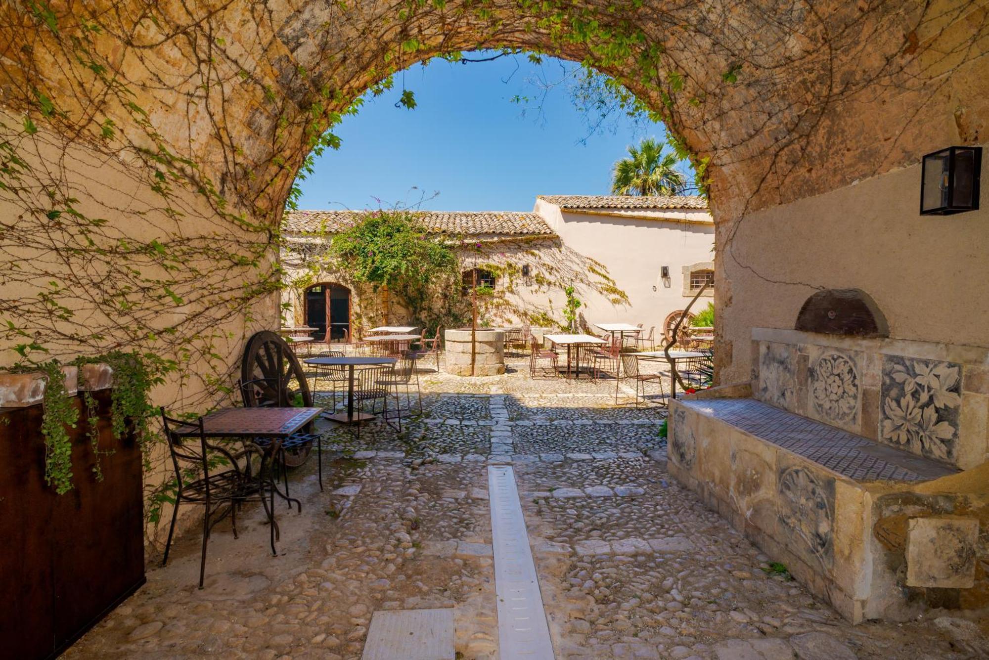 Baglio Siciliamo (adults Only) Hotel 3*