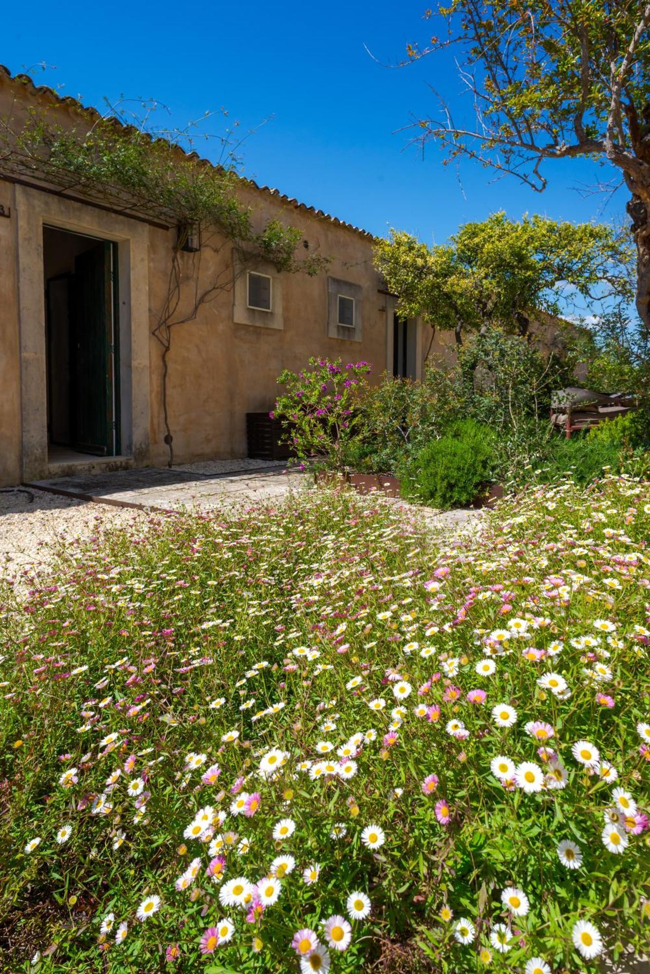 Baglio Siciliamo (adults Only) Hotel